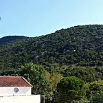 Kristi Πόρος