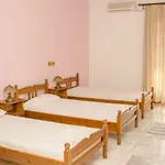 Kristi Apartman *